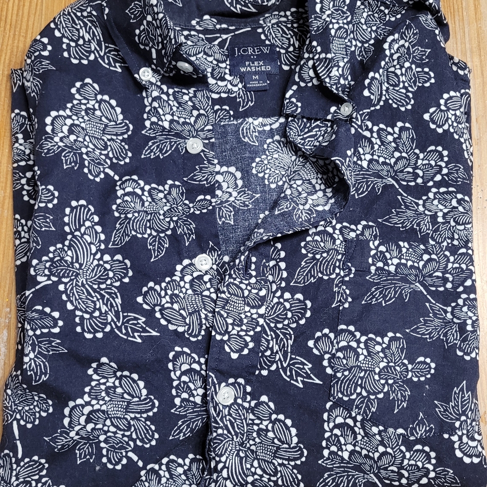 J. Crew Men's Dark Blue Floral Button Down Shirt